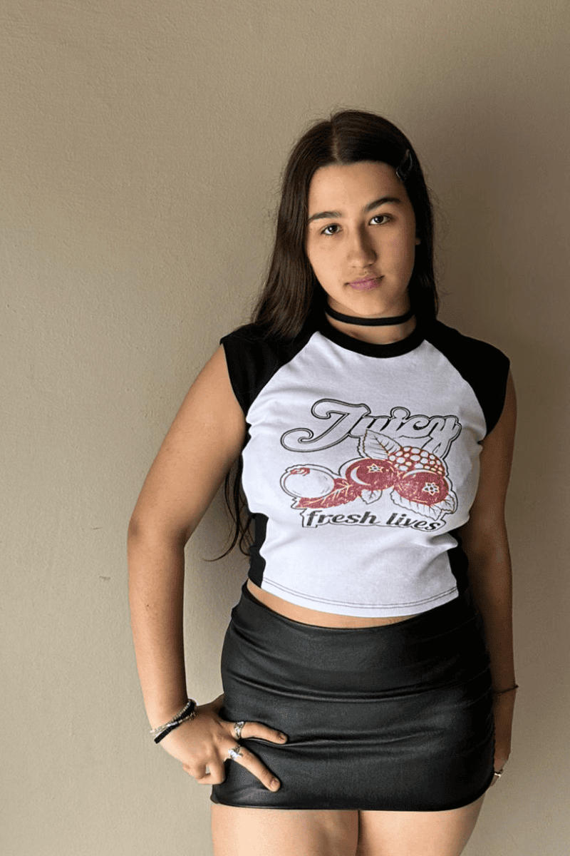 Remera Juicy modelo