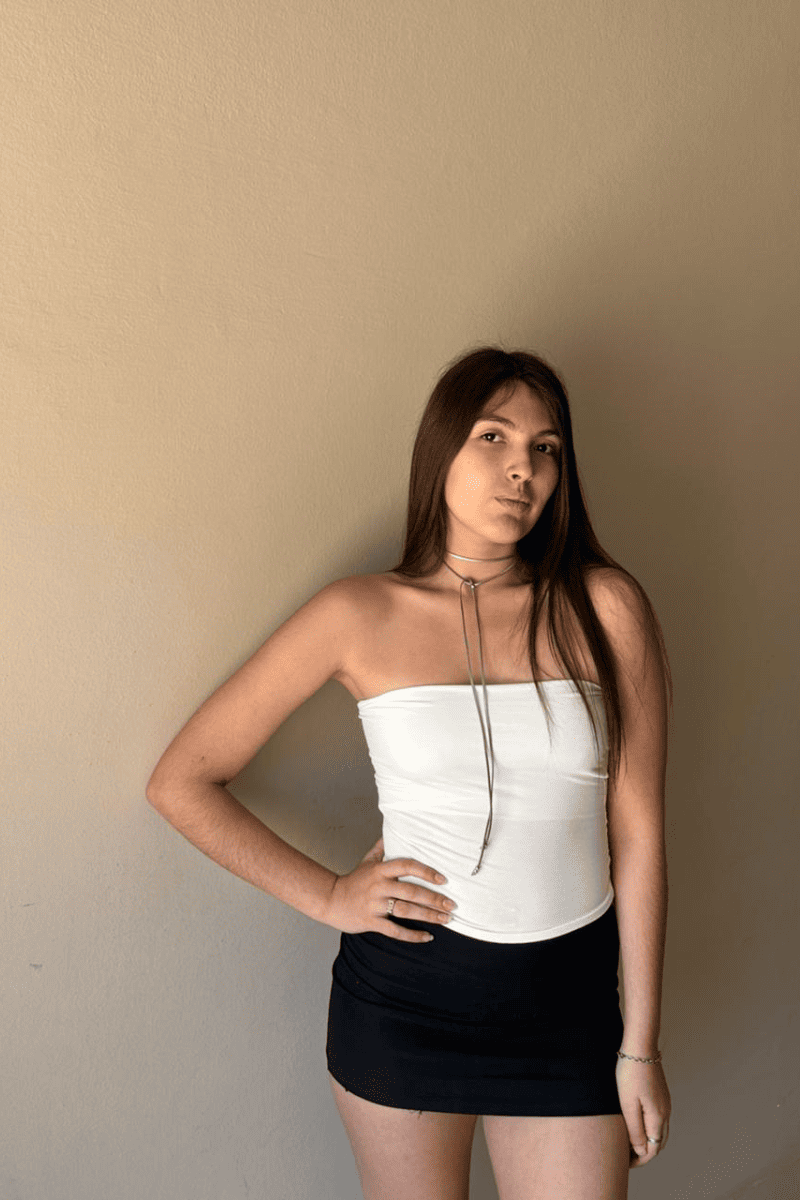 Strapless Holly modelo